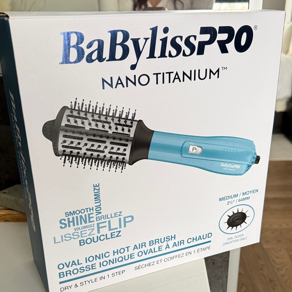 BaBylissPRO Nano Titanium Oval Ionic Hot Air Brush